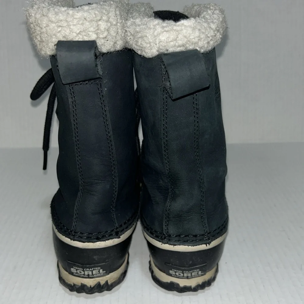 Sorel Caribou Slim Black Winter Boots - Women’s Size 6